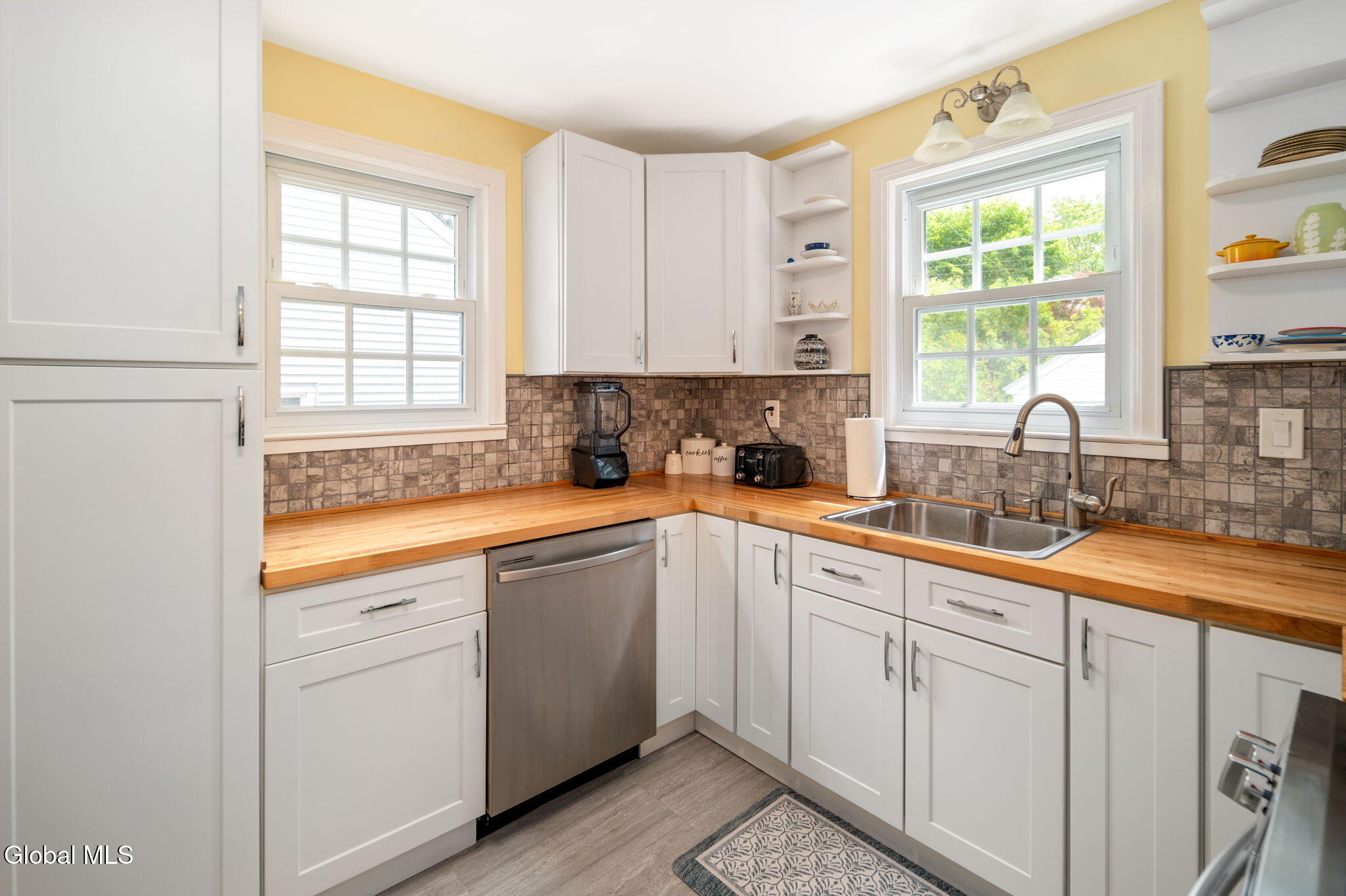 1548 Myron Street Niskayuna NY 12309