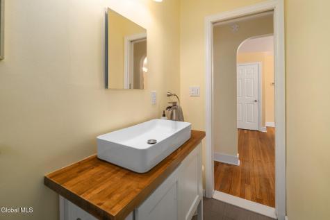 1548 Myron Street Niskayuna NY 12309