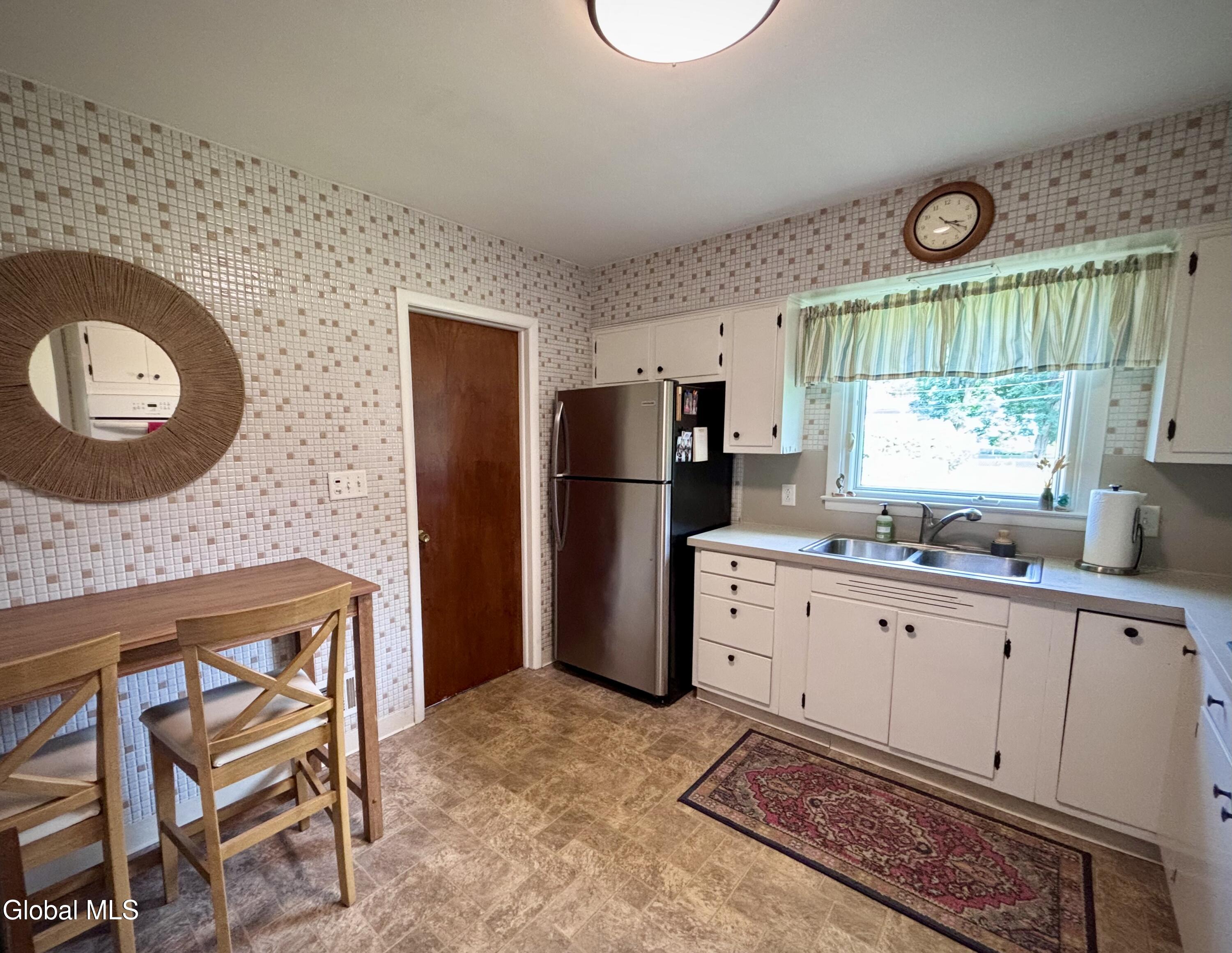 6 Nicholas Avenue Burnt Hills NY 12027