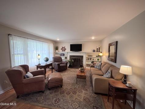 6 Nicholas Avenue Burnt Hills NY 12027