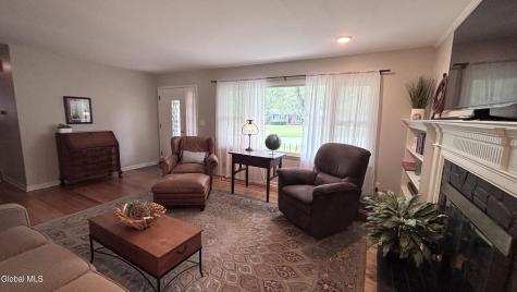 6 Nicholas Avenue Burnt Hills NY 12027