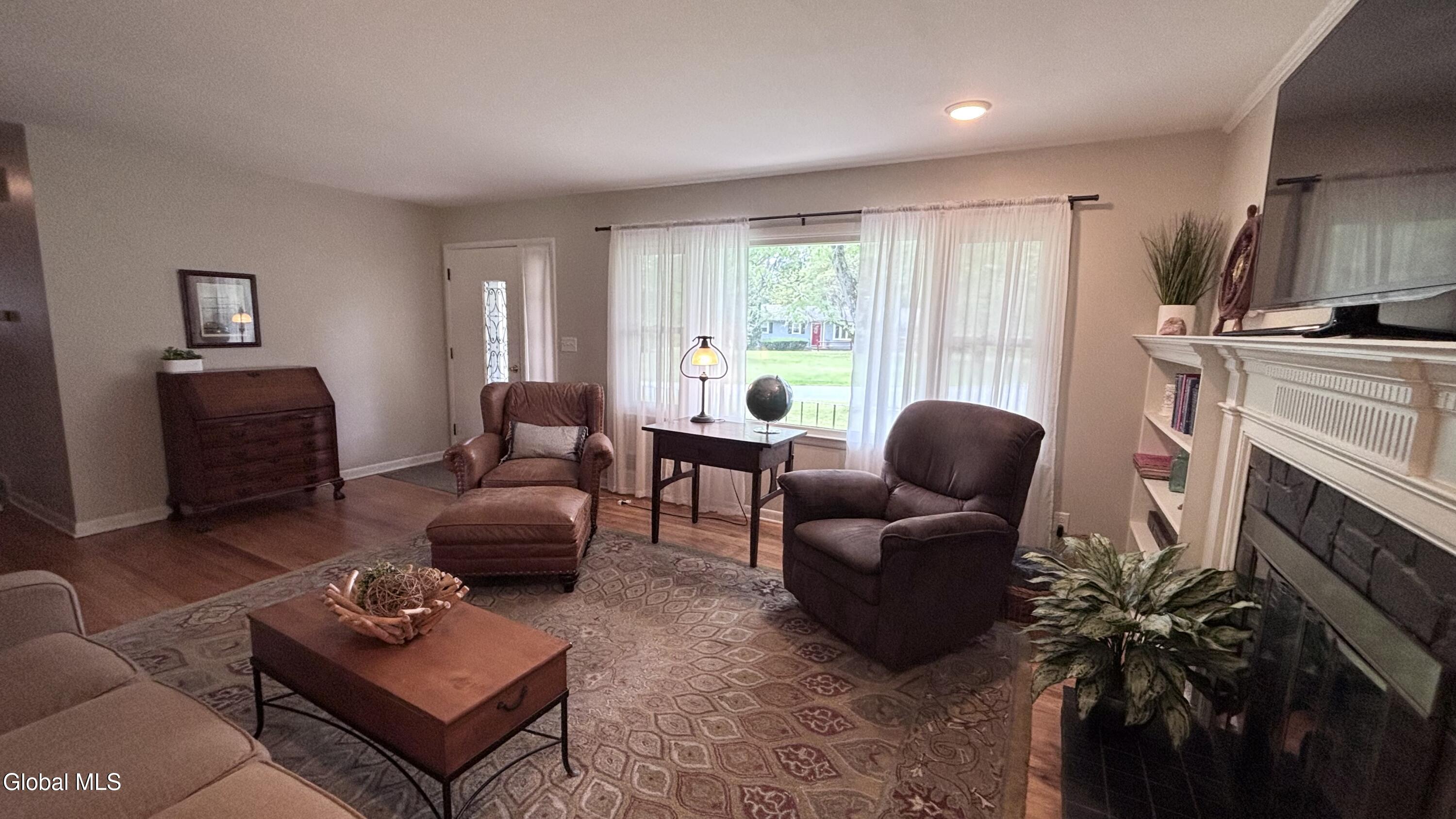 6 Nicholas Avenue Burnt Hills NY 12027