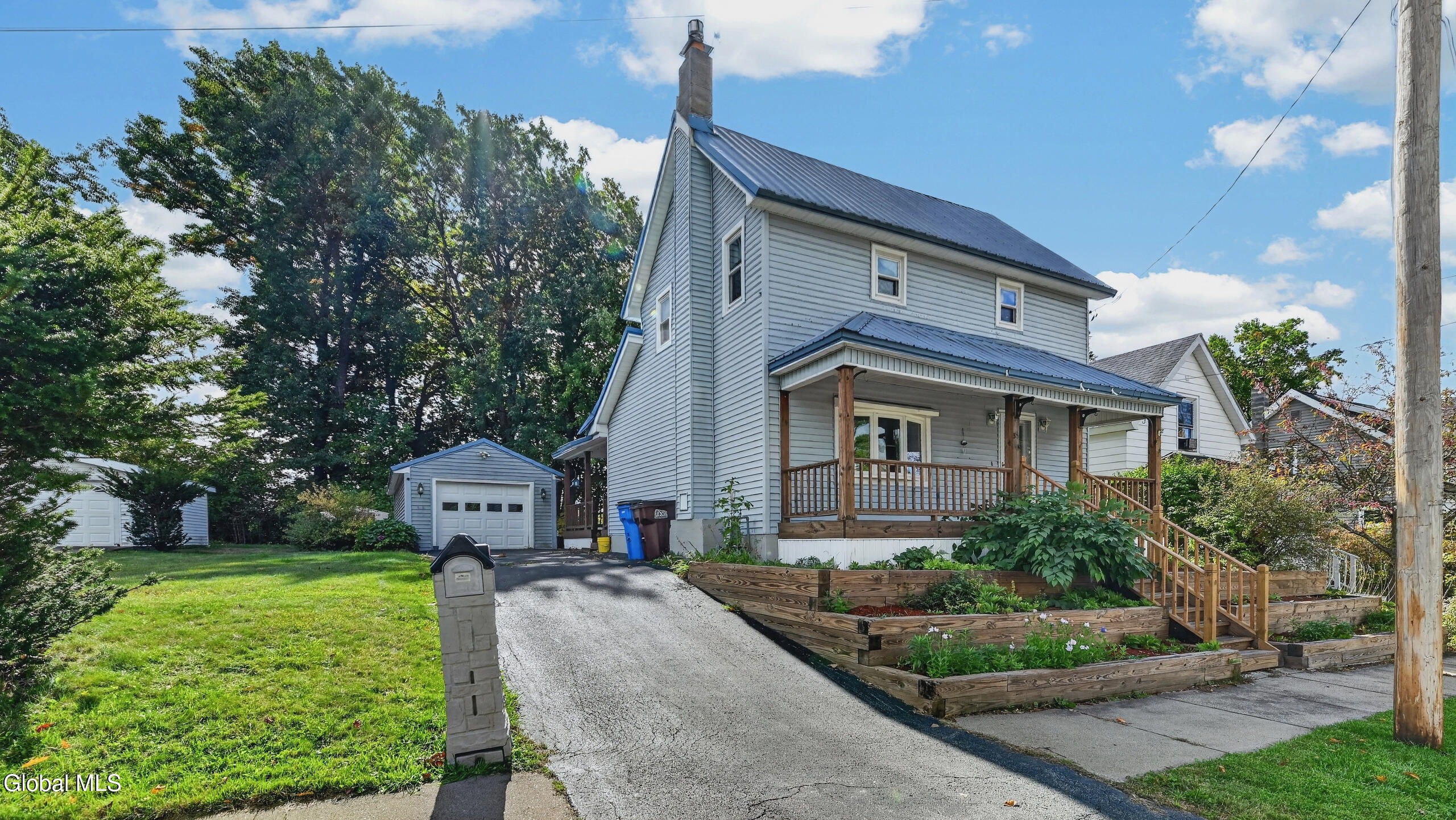 58 Walnut Street Gloversville NY 12078