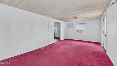58 Walnut Street Gloversville NY 12078