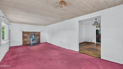 58 Walnut Street Gloversville NY 12078