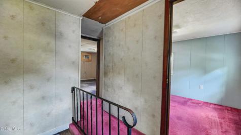 58 Walnut Street Gloversville NY 12078