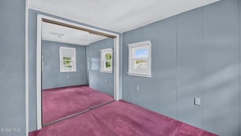 58 Walnut Street Gloversville NY 12078