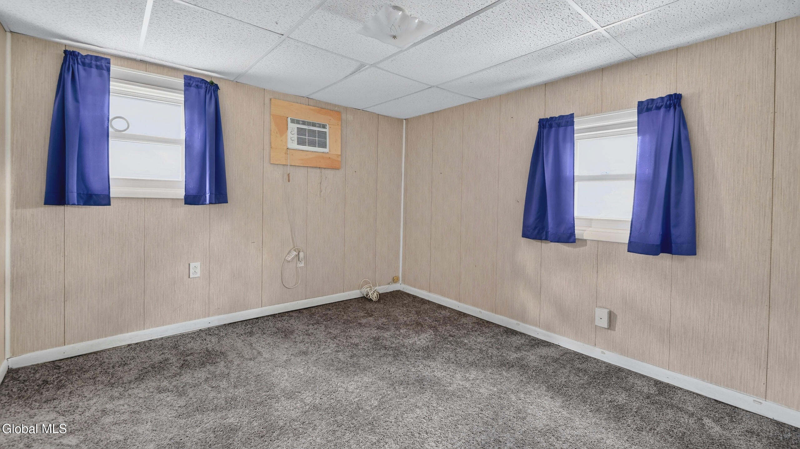 58 Walnut Street Gloversville NY 12078