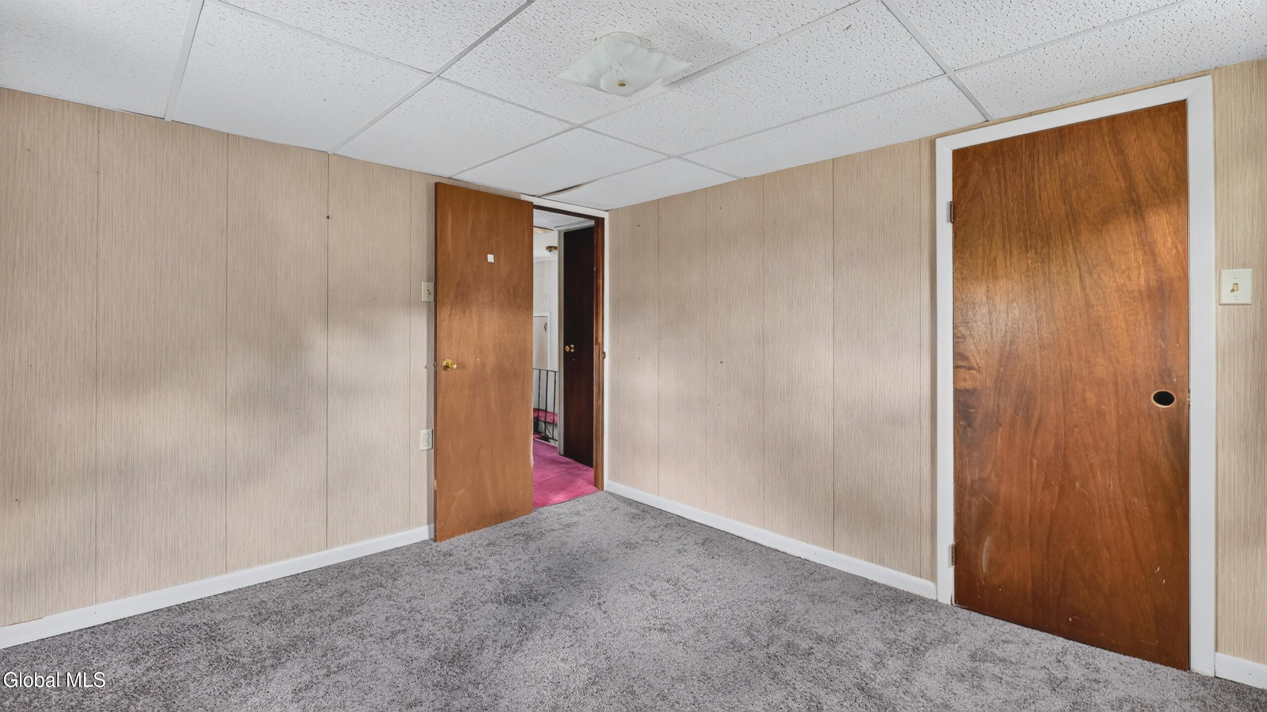 58 Walnut Street Gloversville NY 12078