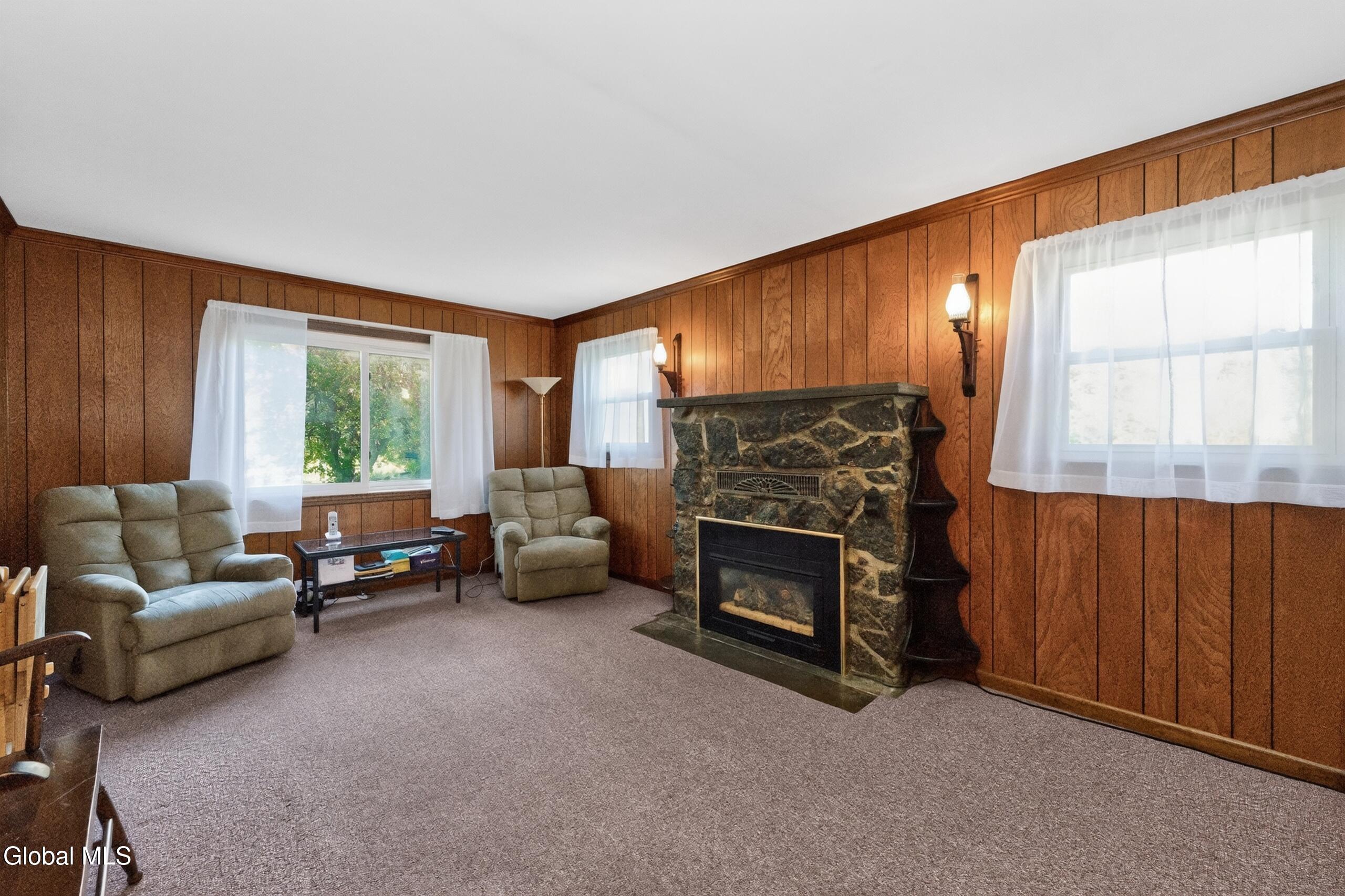342 New Salem Road Voorheesville NY 12186