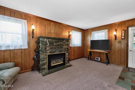 342 New Salem Road Voorheesville NY 12186