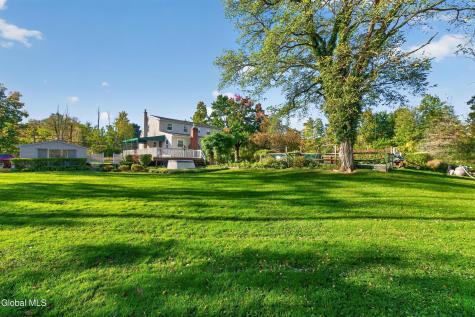 342 New Salem Road Voorheesville NY 12186
