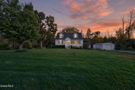 342 New Salem Road Voorheesville NY 12186