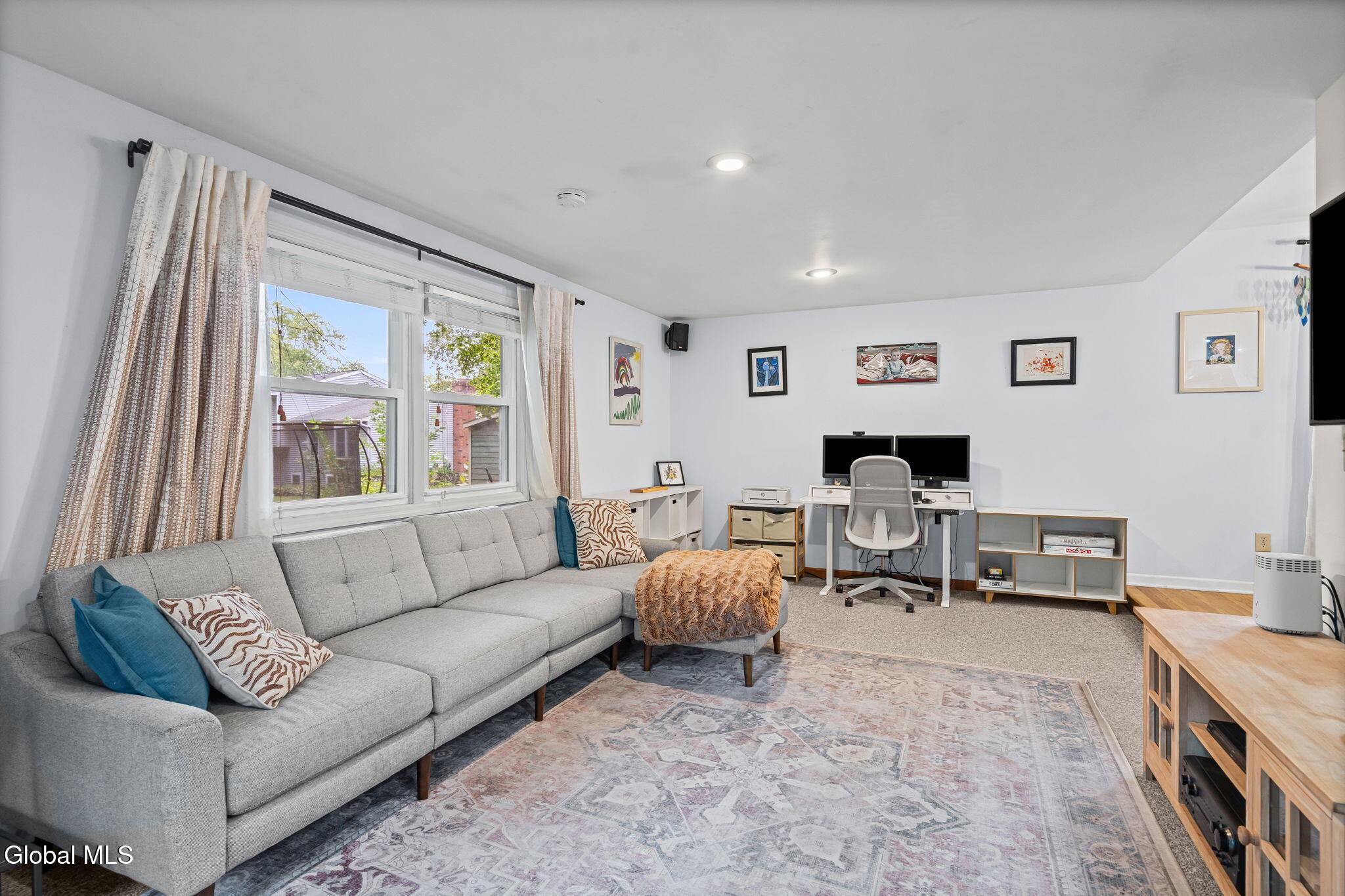 5 Haddington Lane Delmar NY 12054