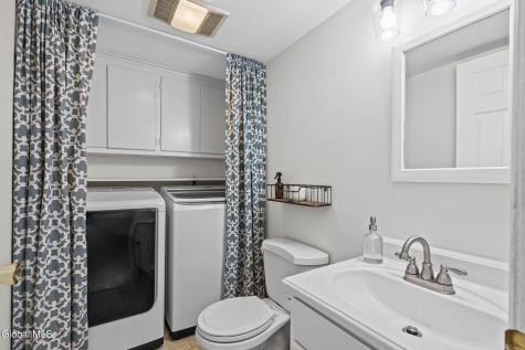 5 Haddington Lane Delmar NY 12054