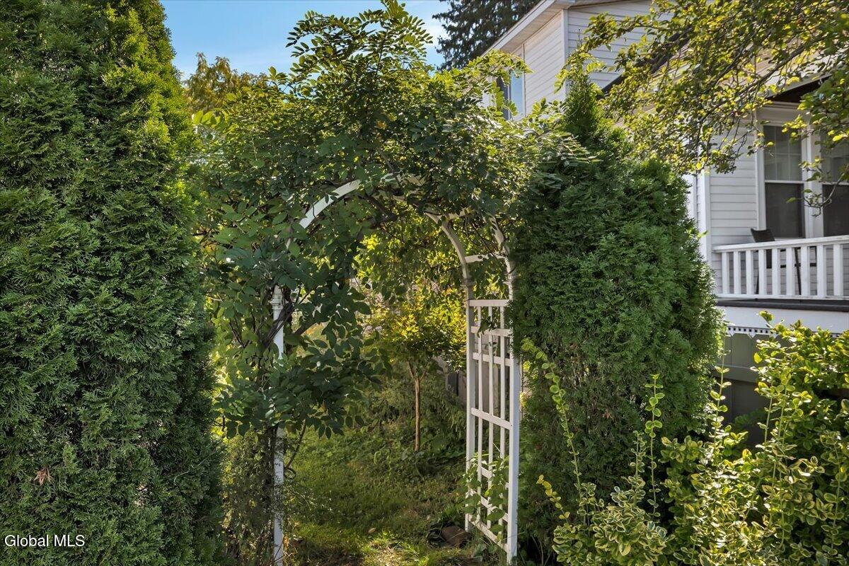 62 Mt Pleasant Avenue Troy NY 12180