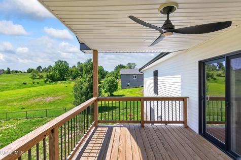 205 Weatherwax Road Poestenkill NY 12140