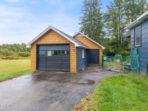 465 County Highway 102 Gloversville NY 12078