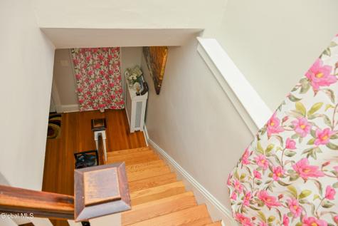909 Woodland Avenue Schenectady NY 12309