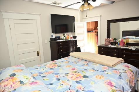 909 Woodland Avenue Schenectady NY 12309