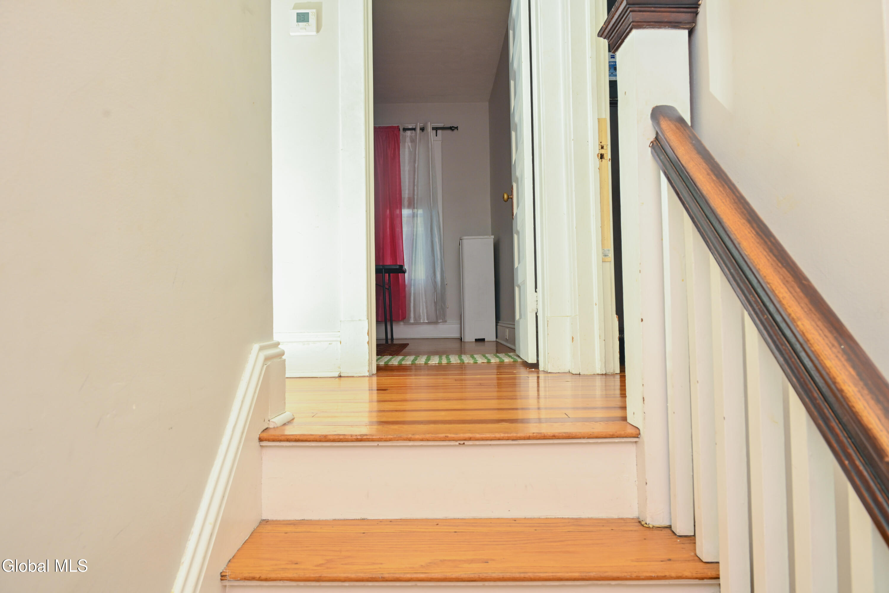 909 Woodland Avenue Schenectady NY 12309