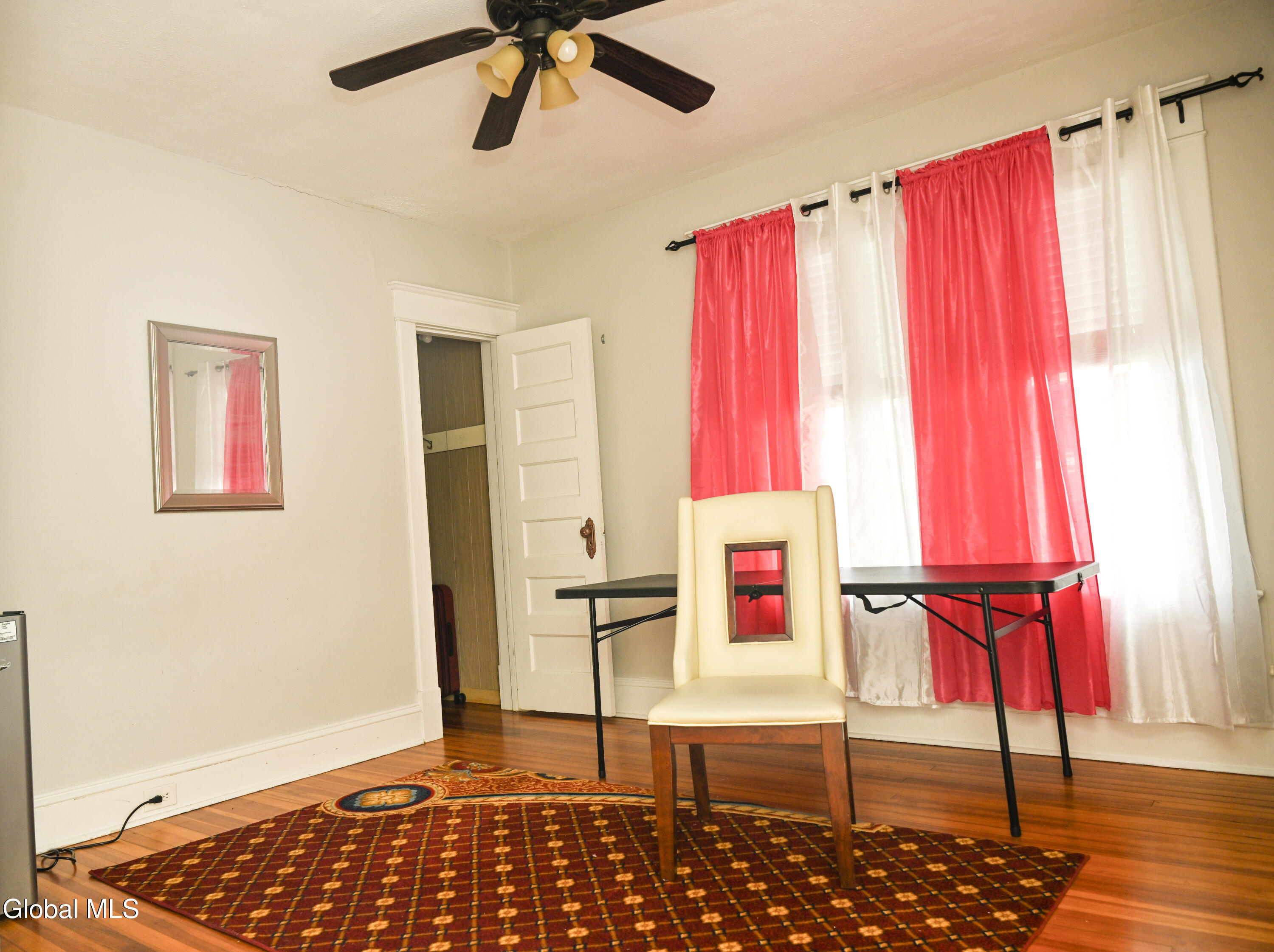 909 Woodland Avenue Schenectady NY 12309