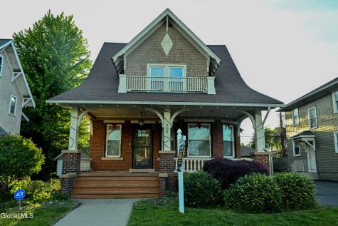 909 Woodland Avenue Schenectady NY 12309