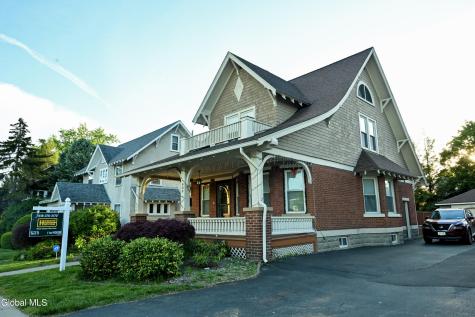 909 Woodland Avenue Schenectady NY 12309