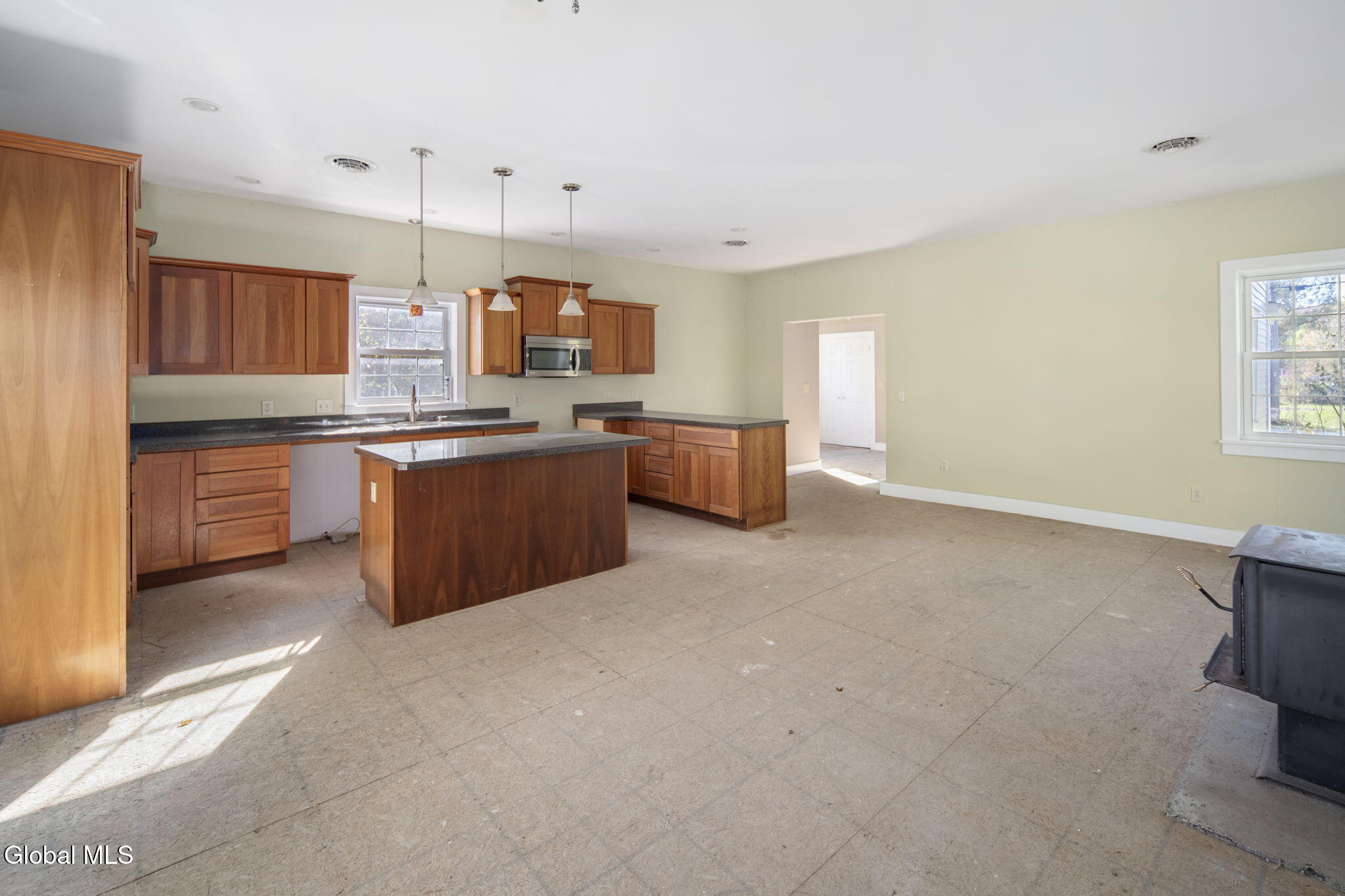 149 Langley Road Amsterdam NY 12010