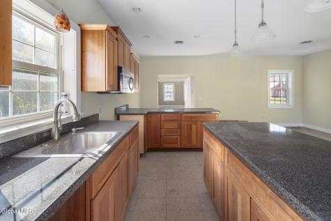 149 Langley Road Amsterdam NY 12010