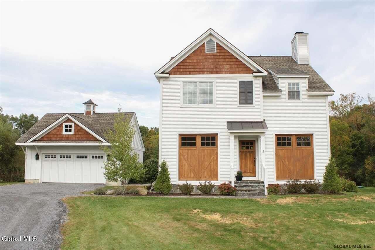 26 Saratoga Farm Road Malta NY 12020