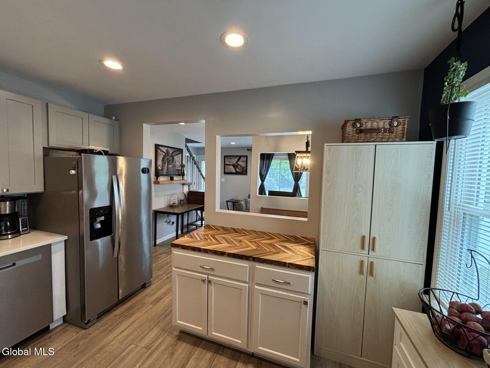 74 Macarthur Drive Schenectady NY 12302