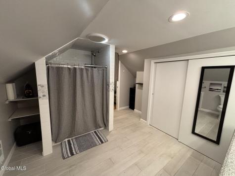 74 Macarthur Drive Schenectady NY 12302