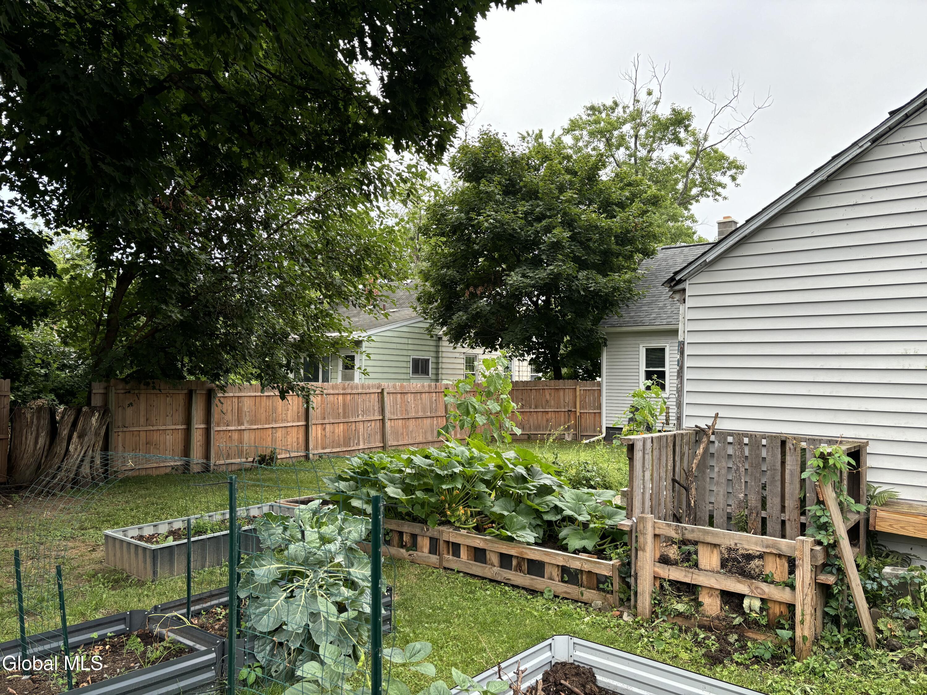 74 Macarthur Drive Schenectady NY 12302