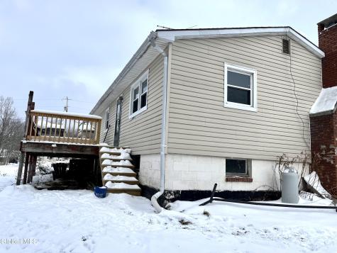 693 Ny-10 Jefferson NY 12093