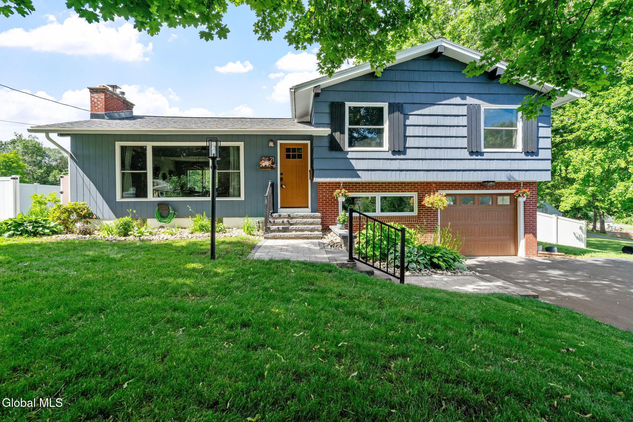 21 Jane Drive Glenville NY 12302