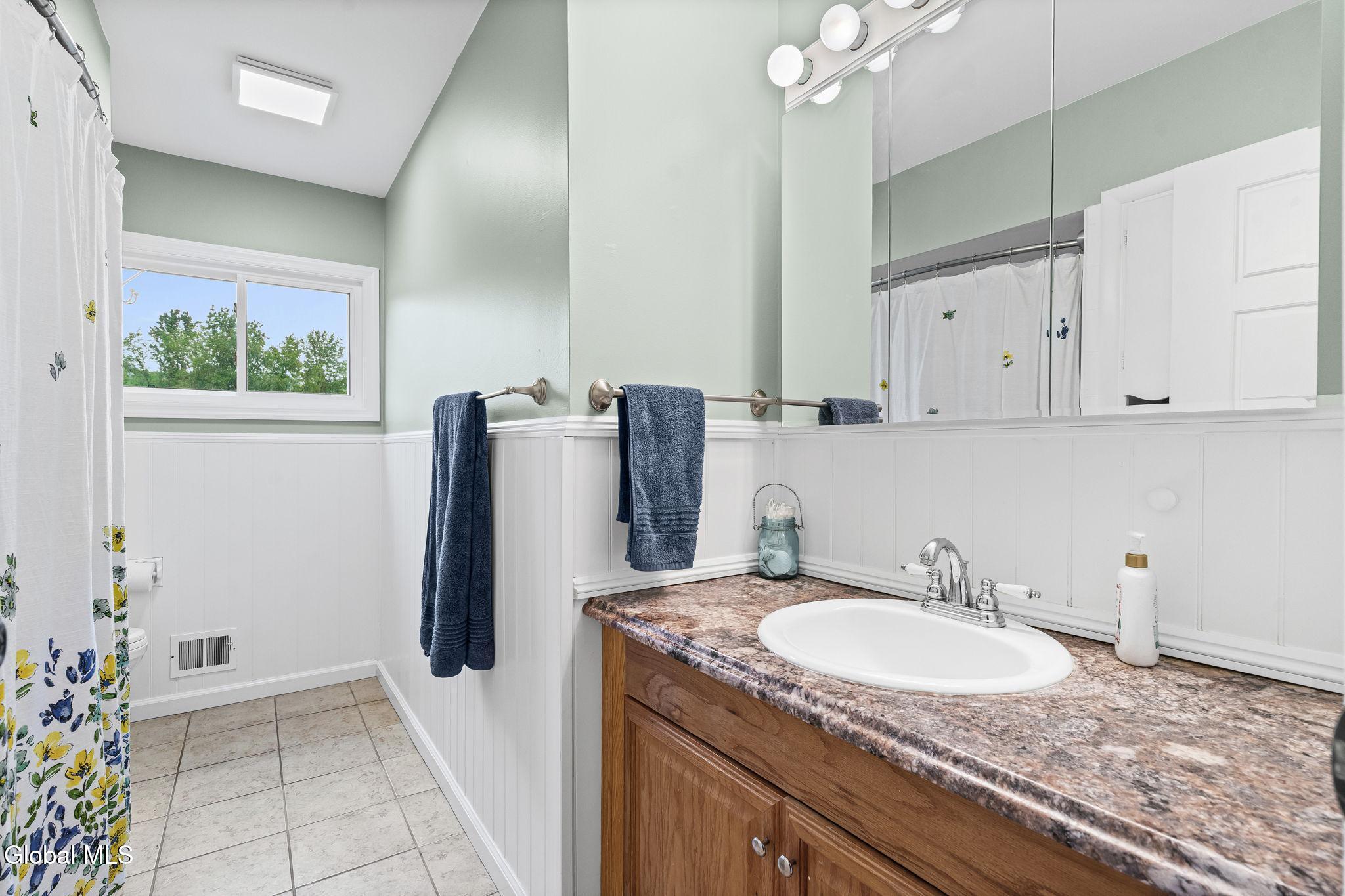 21 Jane Drive Glenville NY 12302