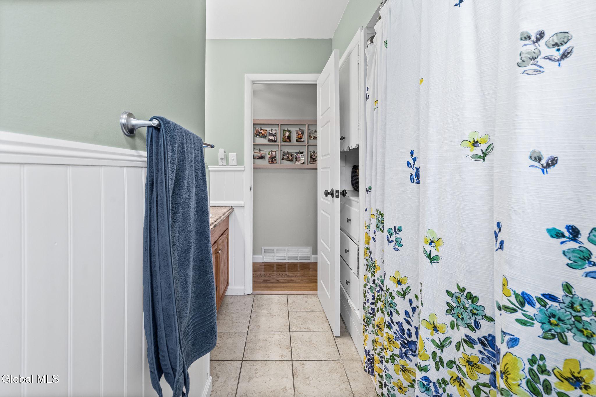 21 Jane Drive Glenville NY 12302
