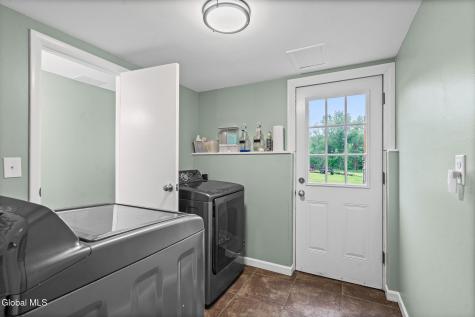 21 Jane Drive Glenville NY 12302