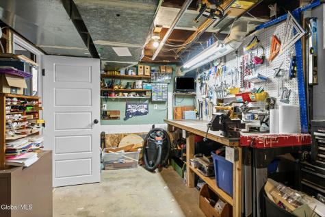 21 Jane Drive Glenville NY 12302