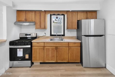 1512 Broadway Rensselaer NY 12144