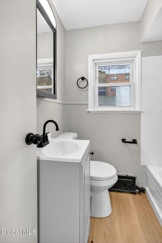 1512 Broadway Rensselaer NY 12144