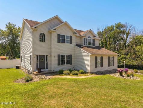6 Mallard Drive Rexford NY 12148