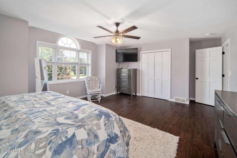 6 Mallard Drive Rexford NY 12148