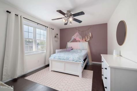 6 Mallard Drive Rexford NY 12148