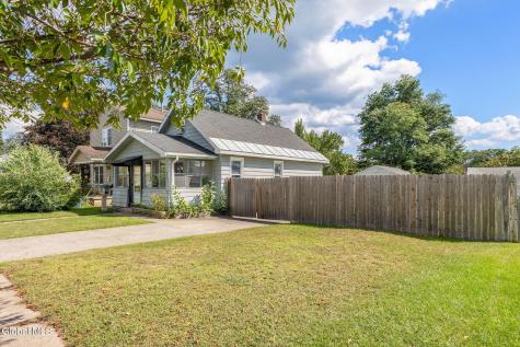 2206 William Street Schenectady NY 12306