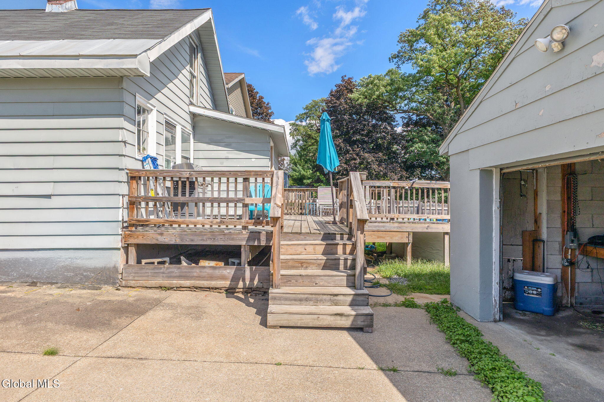 2206 William Street Schenectady NY 12306