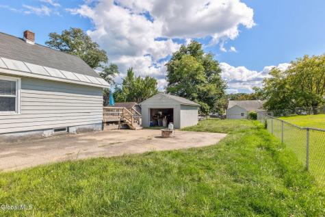 2206 William Street Schenectady NY 12306