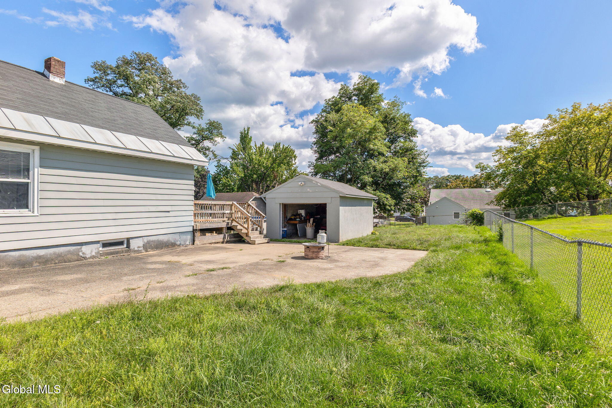 2206 William Street Schenectady NY 12306