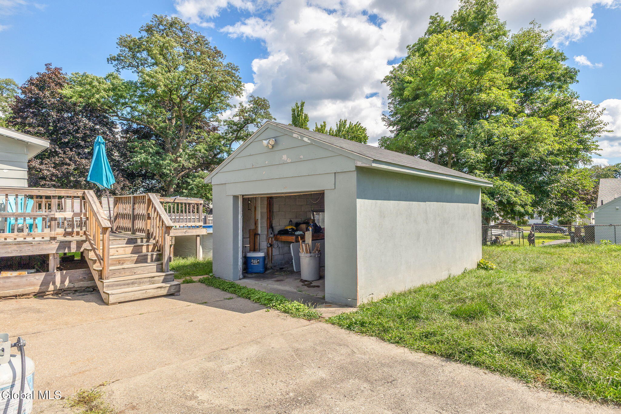 2206 William Street Schenectady NY 12306